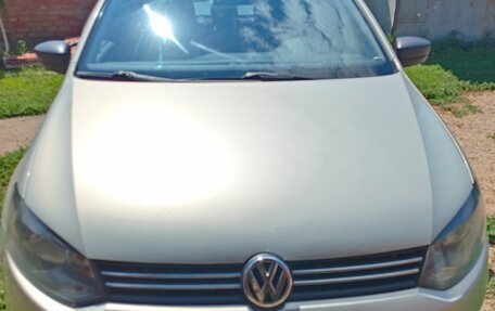 Volkswagen Polo VI (EU Market), 2013 год, 740 000 рублей, 1 фотография