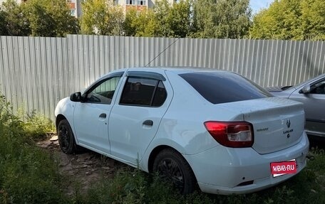 Renault Logan II, 2019 год, 300 000 рублей, 1 фотография