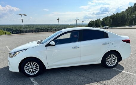 KIA Rio IV, 2017 год, 1 499 000 рублей, 2 фотография