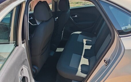 Volkswagen Polo VI (EU Market), 2013 год, 740 000 рублей, 13 фотография