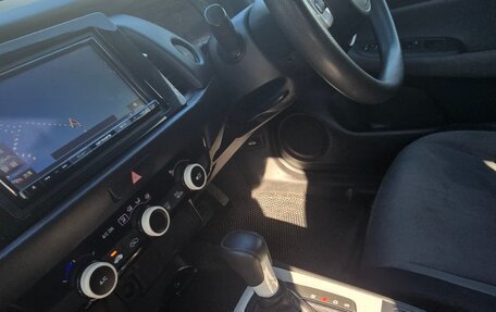 Honda Fit, 2020 год, 1 190 000 рублей, 8 фотография