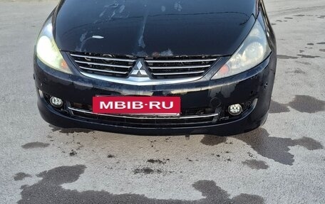 Mitsubishi Grandis, 2004 год, 520 000 рублей, 8 фотография