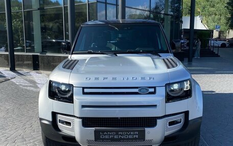 Land Rover Defender II, 2021 год, 7 650 000 рублей, 3 фотография
