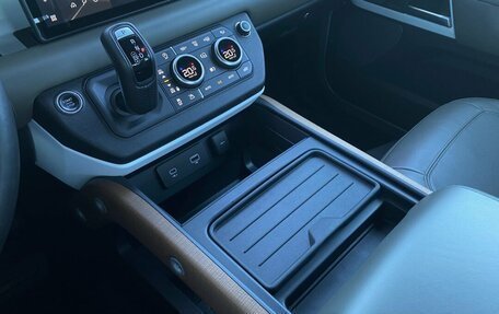 Land Rover Defender II, 2021 год, 7 650 000 рублей, 27 фотография