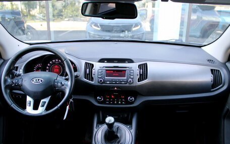 KIA Sportage III, 2011 год, 1 025 000 рублей, 11 фотография