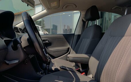 Volkswagen Polo VI (EU Market), 2015 год, 794 000 рублей, 9 фотография