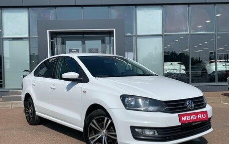 Volkswagen Polo VI (EU Market), 2015 год, 794 000 рублей, 2 фотография