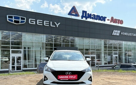 Hyundai Solaris II рестайлинг, 2020 год, 1 667 000 рублей, 11 фотография