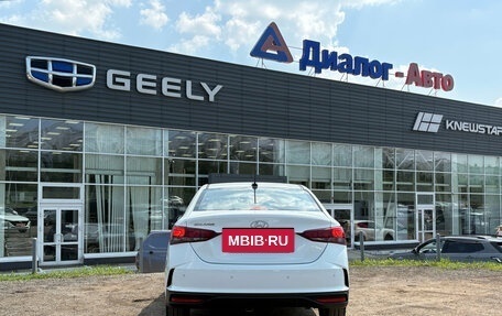 Hyundai Solaris II рестайлинг, 2020 год, 1 667 000 рублей, 5 фотография