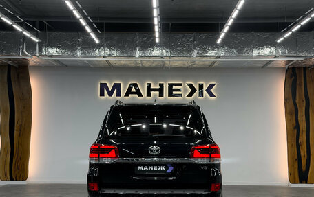 Toyota Land Cruiser 200, 2020 год, 7 200 000 рублей, 5 фотография