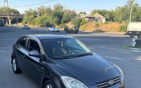 KIA cee'd I рестайлинг, 2008 год, 440 000 рублей, 1 фотография
