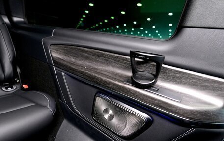 Mercedes-Benz V-Класс, 2026 год, 14 600 000 рублей, 15 фотография