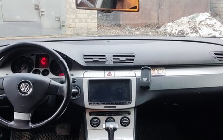 Volkswagen Passat B6, 2008 год, 750 000 рублей, 13 фотография
