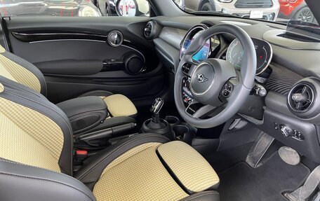 MINI Hatch, 2023 год, 1 860 300 рублей, 13 фотография