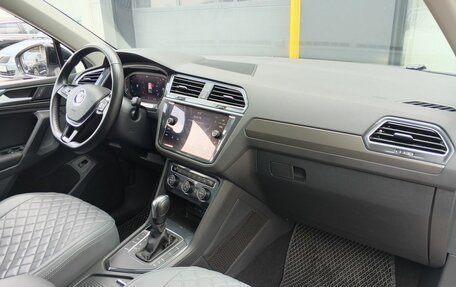 Volkswagen Tiguan II, 2020 год, 2 550 000 рублей, 11 фотография