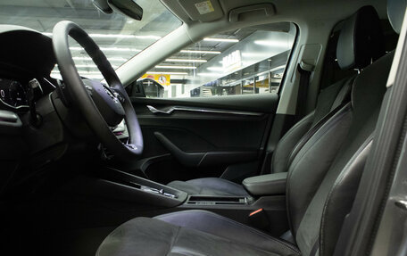 Skoda Octavia IV, 2021 год, 2 399 000 рублей, 10 фотография