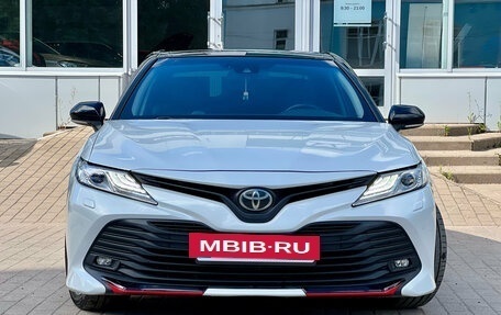 Toyota Camry, 2021 год, 1 999 000 рублей, 2 фотография