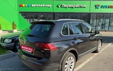 Volkswagen Tiguan II, 2017 год, 2 500 000 рублей, 5 фотография