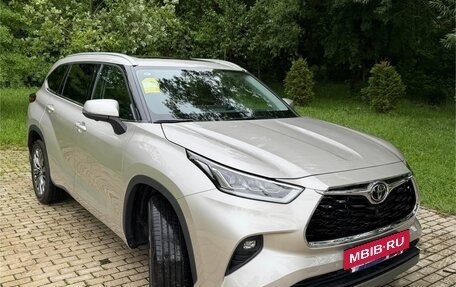 Toyota Highlander, 2026 год, 5 597 000 рублей, 5 фотография