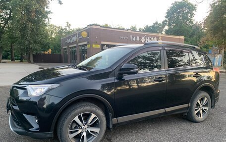 Toyota RAV4, 2015 год, 2 100 000 рублей, 2 фотография