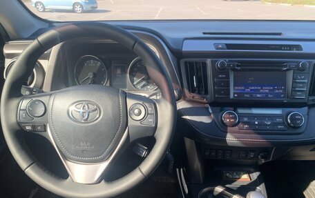 Toyota RAV4, 2015 год, 2 100 000 рублей, 7 фотография