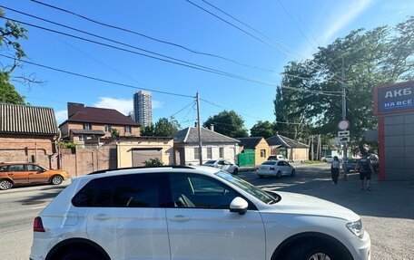Volkswagen Tiguan II, 2020 год, 2 495 000 рублей, 14 фотография