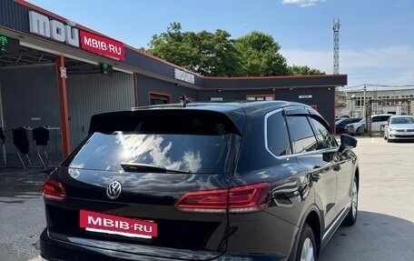 Volkswagen Touareg III, 2018 год, 5 200 000 рублей, 8 фотография
