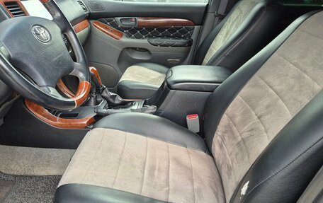 Toyota Land Cruiser Prado 120 рестайлинг, 2008 год, 1 761 000 рублей, 12 фотография