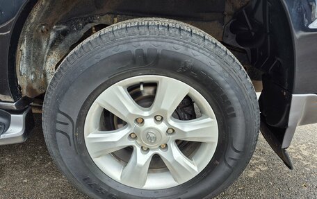 Toyota Land Cruiser Prado 120 рестайлинг, 2008 год, 1 761 000 рублей, 20 фотография
