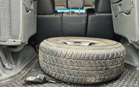 Toyota Land Cruiser Prado 120 рестайлинг, 2008 год, 1 761 000 рублей, 21 фотография