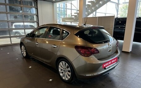 Opel Astra J, 2013 год, 795 000 рублей, 5 фотография