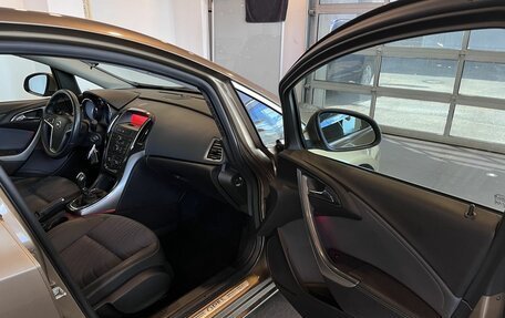 Opel Astra J, 2013 год, 795 000 рублей, 27 фотография
