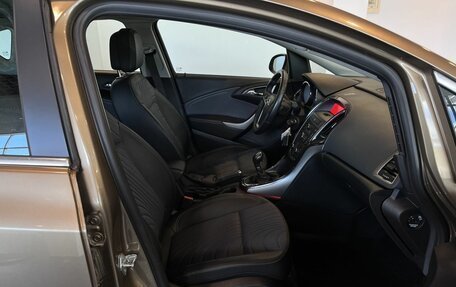 Opel Astra J, 2013 год, 795 000 рублей, 29 фотография