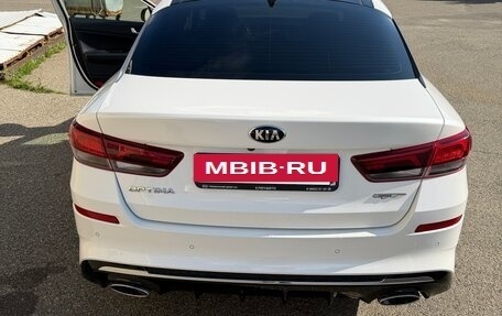 KIA Optima IV, 2019 год, 2 370 000 рублей, 8 фотография