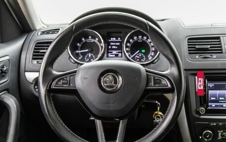 Skoda Yeti I рестайлинг, 2016 год, 1 318 000 рублей, 19 фотография