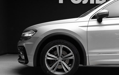 Volkswagen Tiguan II, 2018 год, 2 550 000 рублей, 9 фотография
