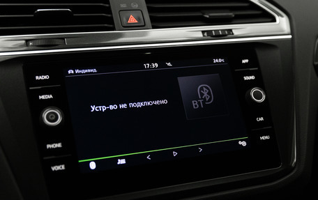 Volkswagen Tiguan II, 2018 год, 2 550 000 рублей, 21 фотография