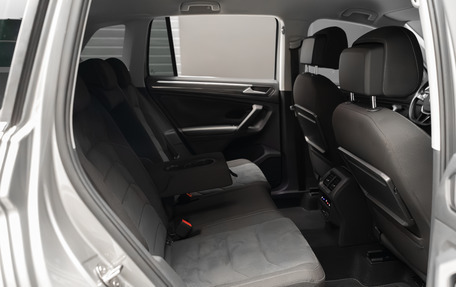 Volkswagen Tiguan II, 2018 год, 2 550 000 рублей, 27 фотография