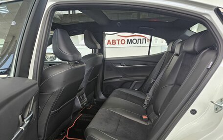 Toyota Camry, 2026 год, 4 360 000 рублей, 18 фотография