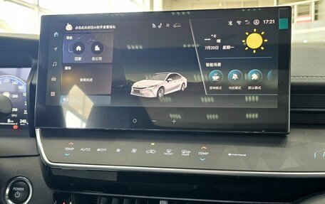 Toyota Camry, 2026 год, 4 360 000 рублей, 24 фотография