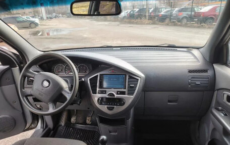 KIA Carens I (RS), 2003 год, 300 000 рублей, 10 фотография