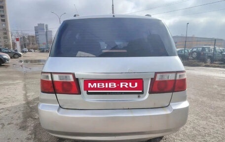 KIA Carens I (RS), 2003 год, 300 000 рублей, 5 фотография