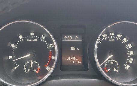 Skoda Yeti I рестайлинг, 2011 год, 816 000 рублей, 13 фотография