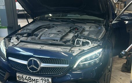 Mercedes-Benz C-Класс, 2018 год, 3 250 000 рублей, 1 фотография