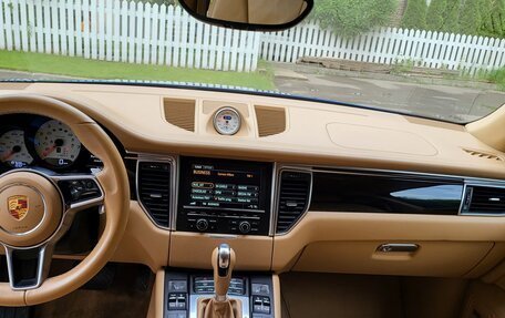 Porsche Macan I рестайлинг, 2015 год, 2 200 000 рублей, 6 фотография