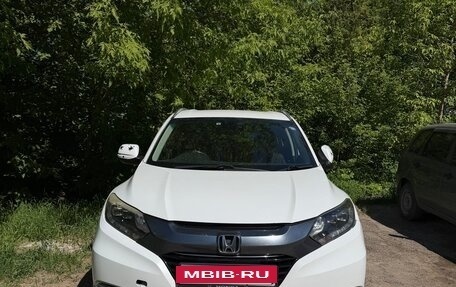 Honda Vezel, 2014 год, 1 099 000 рублей, 5 фотография