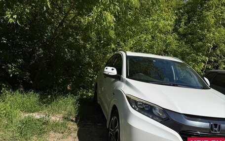 Honda Vezel, 2014 год, 1 099 000 рублей, 6 фотография
