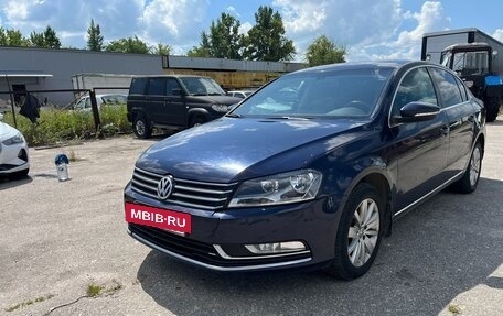 Volkswagen Passat B7, 2011 год, 950 000 рублей, 3 фотография