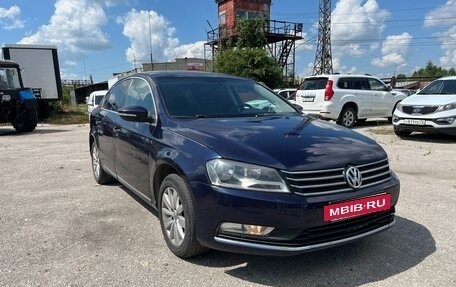 Volkswagen Passat B7, 2011 год, 950 000 рублей, 2 фотография