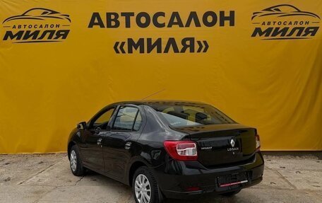 Renault Logan II, 2017 год, 770 000 рублей, 3 фотография